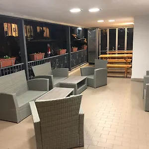 Hotel Nilla 
